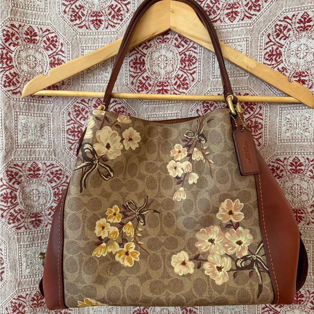 Coach Prairie Signature Edie Shoulder Bag